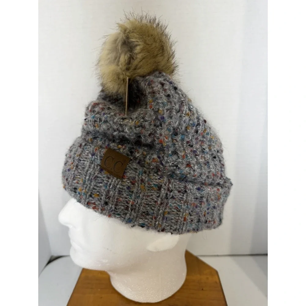 C.C Confetti Knit Beanie Hat Faux Fur Pom Pom Fuzzy Lined Gray One Size NWT